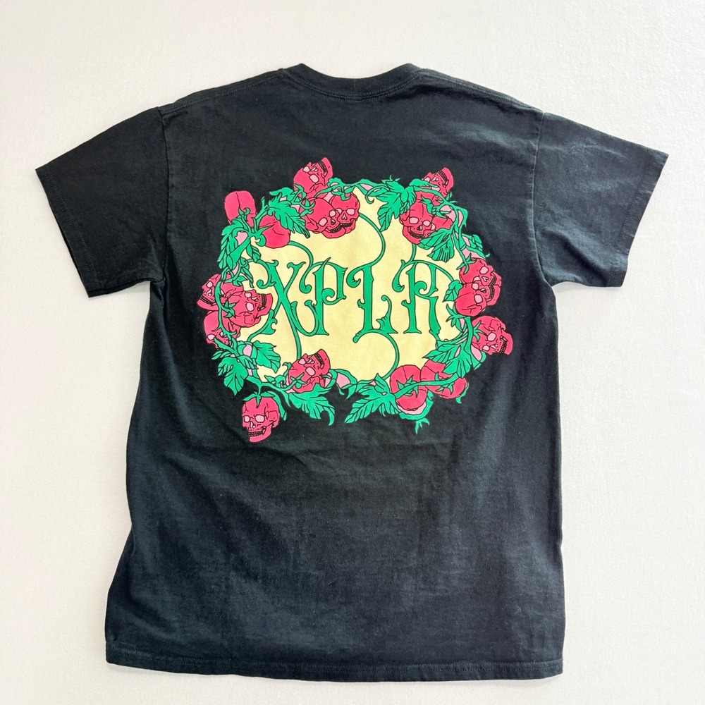 XPLR Graphic T-Shirt Medium Black Skulls Floral Streetwear Edgy